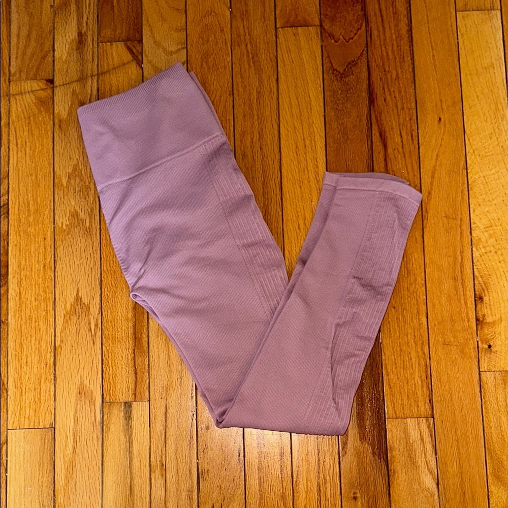 Fabletics Muted Pink Leggings High-Rise Stretchy Fit